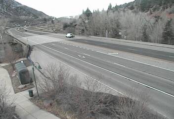 CO 82 - CO-82  26.50 EB @ Snowmass/CR11 - Traffic furthest from camera is travelling West - (14371) - Denver and Colorado