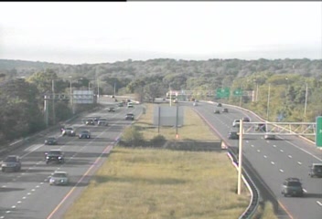 CAM 27 Norwalk US 7 MEDIAN S/O Exit 1 - Connecticut Ave. (N/A) - USA