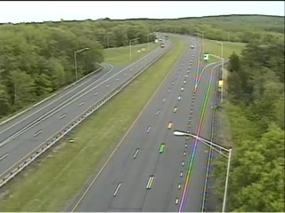 CAM 162 Middletown RT 9 SB Exit 11 - Rt 155 (Randolph Rd) (Traffic closest to the camera is traveling SOUTH) - USA