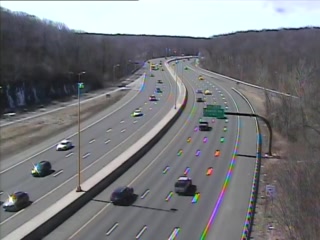 CAM 133 Cheshire I-84 WB Exit 26 - West of Waterbury Rd. (Traffic closest to the camera is traveling WEST) - Connecticut