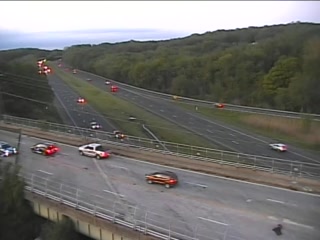 CAM 63 Southington I-84 WB Exit 31 - Rt. 229 (West St.) (Traffic closest to the camera is traveling WEST) - Connecticut