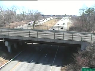 CAM 32 West Hartford I-84 EB Exit 44 - Prospect Ave. (Traffic closest to the camera is traveling EAST) - Connecticut