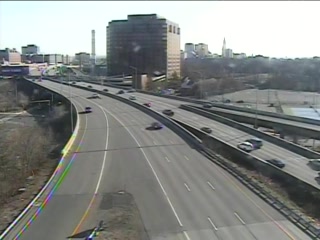 CAM 30 Hartford I-84 WB Exit 46 - Laurel St. (Traffic closest to the camera is traveling WEST) - Connecticut