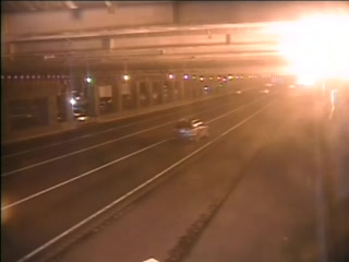 CAM 24 Hartford I-84 WB E/O Exit 48 - Rt. 44 (Main St.) (Traffic closest to the camera is traveling WEST) - USA