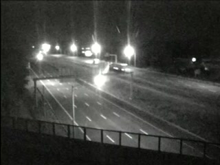 CAM 105 Rocky Hill I-91 SB N/O Exit 22S - Rt. 3 (Cromwell Ave.) (Traffic closest to the camera is traveling SOUTH) - Connecticut
