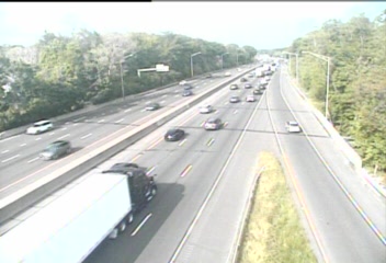 CAM 4 Greenwich I-95 NB Exit 3 - Arch St. (Traffic closest to the camera is traveling NORTH) - USA