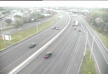 CAM 53 Stratford I-95 NB Exit 30 - Surf Ave. (Traffic closest to the camera is traveling NORTH) - USA