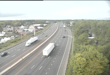 CAM 55 Stratford I-95 NB Exit 31 - South Ave. (Traffic closest to the camera is traveling NORTH) - USA
