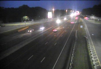 CAM 84 Branford I-95 NB Exit 54 - Branford Rest Area (Traffic closest to the camera is traveling NORTH) - USA
