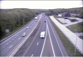 CAM 192 East Lyme I-95 NB Exit 74 - Rt. 161 (Flanders Rd.) (Traffic closest to the camera is traveling NORTH) - Connecticut