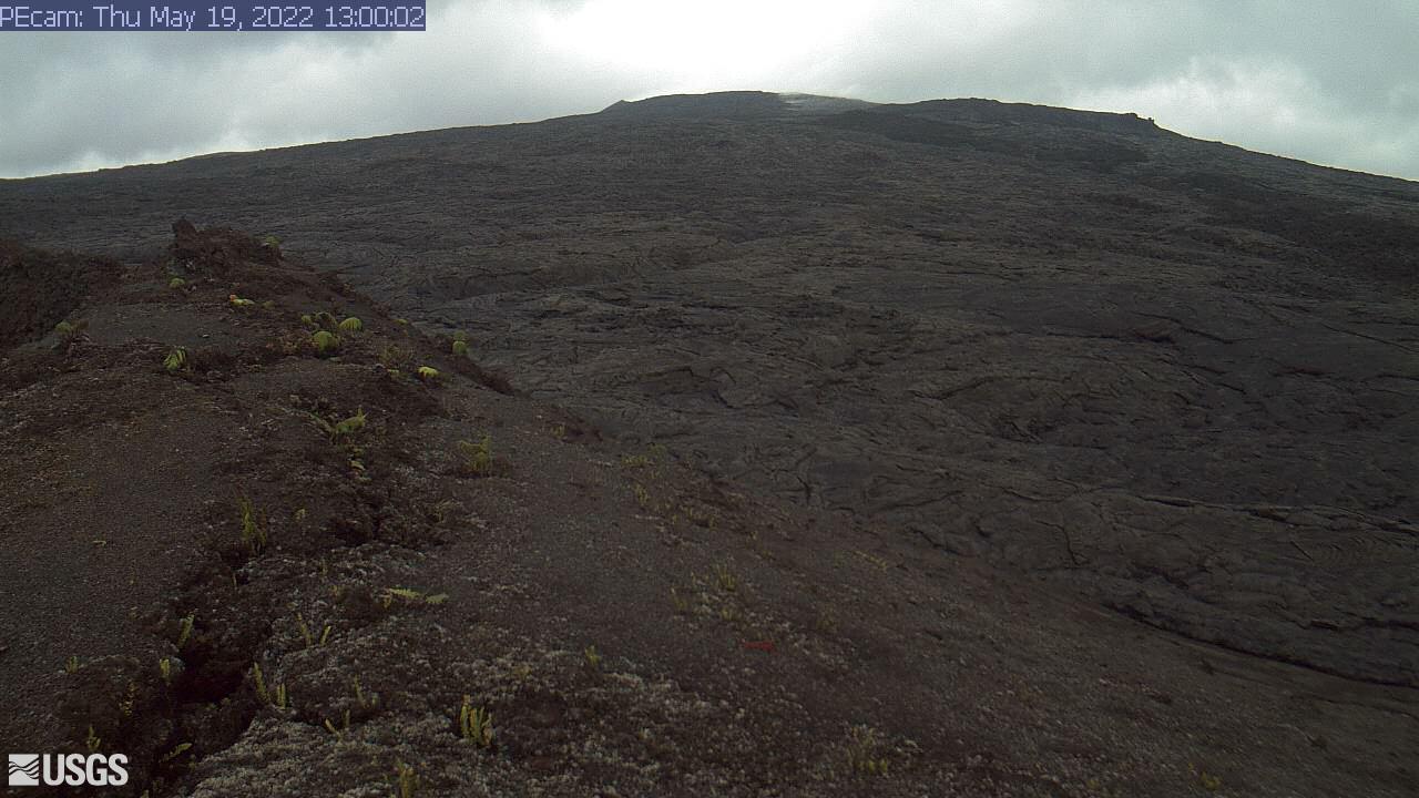 Kīlauea Volcano - East Rift Zone, [PEcam] Puʻu ʻŌʻō East Flank from East of Puʻu ʻŌʻō - USA
