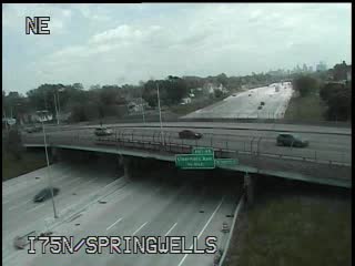 I-75 @ Springwells-Traffic closest to camera is traveling north (274) - USA