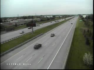 I-275 @ 9 Mile-Traffic closest to camera is traveling north (146) - USA