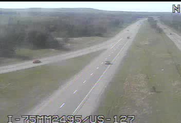 I-75 @ 5 Mile-Traffic closest to camera is traveling north (2040) - USA