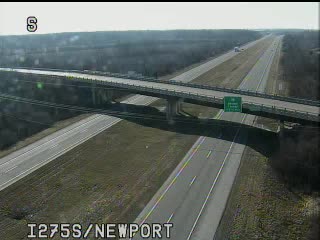 I-275 @ Newport-Traffic closest to camera is traveling south (1160) - USA