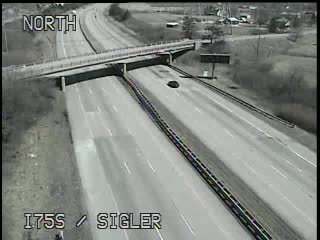 I-75 @ Sigler-Traffic closest to camera is traveling north (2094) - USA