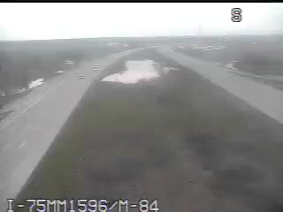 I-75 @ M-84-Traffic closest to camera is traveling north (2123) - USA