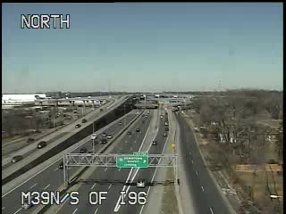 M-39 @ S of I-96-Traffic closest to camera is traveling north (2228) - USA