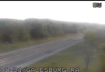I-94 @ Galesburg Rest Area-Traffic closest to camera is traveling west (2255) - USA