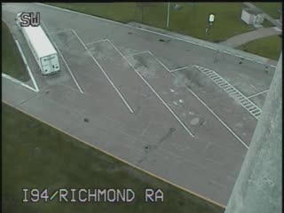 I-94 @ Richmond RA-Traffic closest to camera is traveling west (2497) - USA