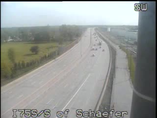 I-75 @ S of Schaefer-Traffic closest to camera is traveling south (2543) - USA