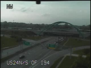 US-24 @ S of I-94-Traffic closest to camera is traveling east (2546) - USA