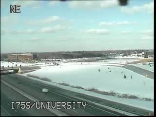 I-75 @ University-Traffic closest to camera is traveling south (2550) - USA