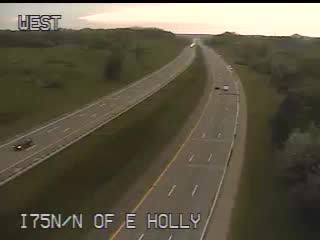 I-75 @ N of E Holly-Traffic closest to camera is traveling north (2572) - USA