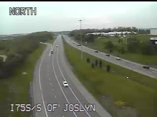 I-75 @ S of Joslyn-Traffic closest to camera is traveling south (2554) - USA