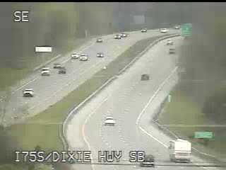 I-75 @ Dixie Hwy SB-Traffic closest to camera is traveling south (2559) - USA