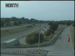 I696 & 11 MILE @ & 11 MILE-Traffic closest to camera is traveling north (2534) - USA