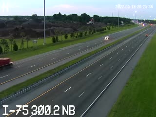 CCTV I-75 300.2 NB A - Northbound - 950 - 12 - Florida