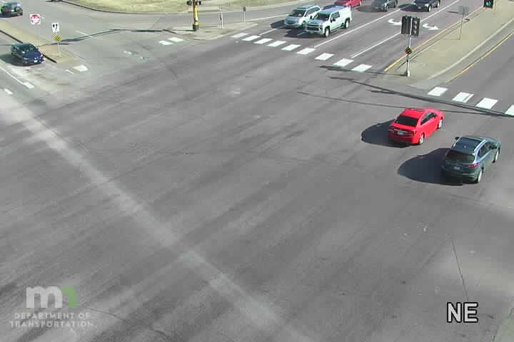 T.H.13 EB @ Nicollet Ave - T.H.13 EB @ Nicollet Ave - in Burnsville - USA