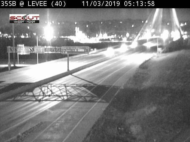 I35 S @ LEVEE RD (S) - USA