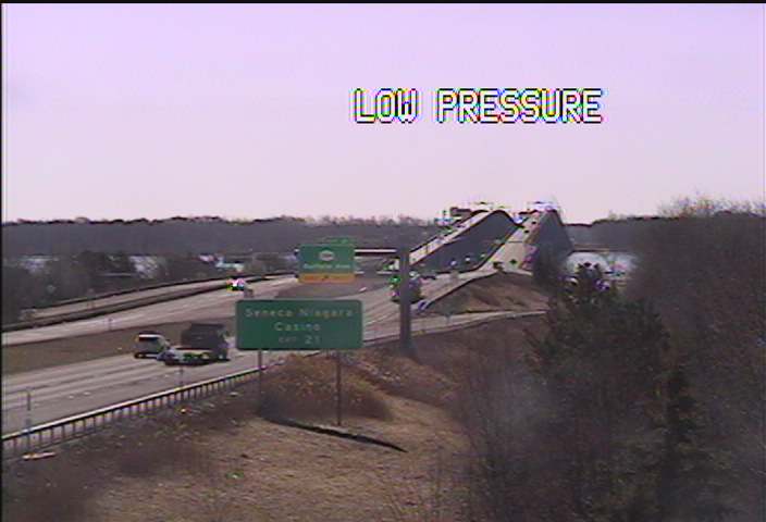 I-190 at Exit 21A (LaSalle Expy.) (649) - USA