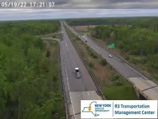 MM 121.0 s/o Exit 120 - Laurence Harbor SB (Old Br Twp) (12744) - New York City