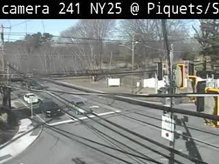 NY 25 at Piquets Lane/South Woods Road (5762) - New York City
