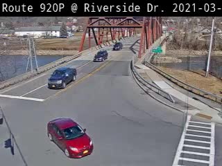 Route 920P at Riverside Drive (6769) - USA