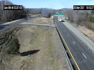 Median at Taconic State Parkway (2) (6778) - New York City