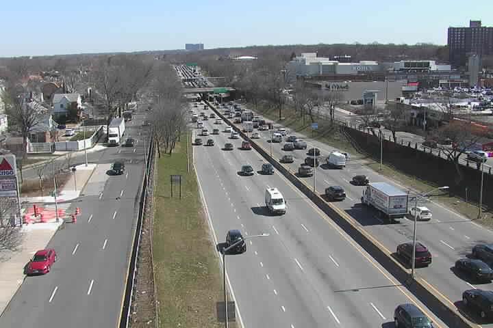 Long Island Expy @ 185th St (662) - New York City
