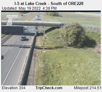 I-5 at Lake Creek - South of ORE228 (333) - USA