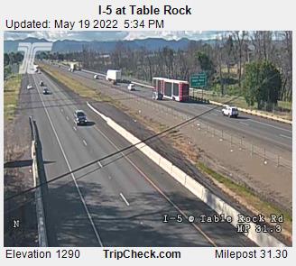 I-5 at Table Rock (723) - Oregon