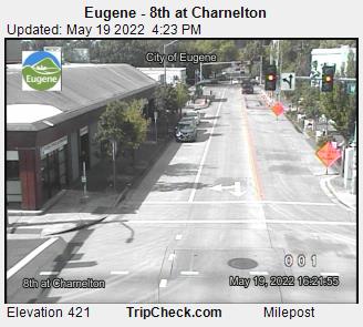 Eugene - 8th at Charnelton (919) - Oregon