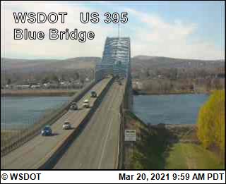 US 395 at MP 19.2: Blue Bridge - USA