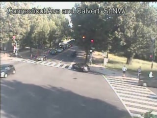 Connecticut Ave @ Calvert St (200030) - USA