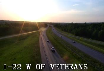 I-22 W of Veterans Memorial Blvd -  (W - 022002) - USA