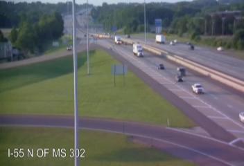 I-55 N of MS 302 - I-55 north at MS 302  towards Memphis. (N - 040204) - USA