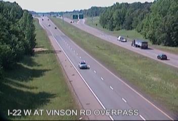 I-22 W at Vinson Rd Overpass - I-22 west of Vinson Rd Overpass (W - 110203) - USA